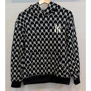 MLB Womens New York Yankees Embroidered Logo Hoodie Sweatshirt Medium Athleisure